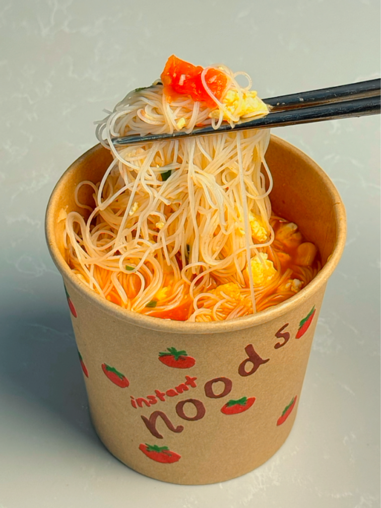 Tomato & Egg Instant Noodle Soup